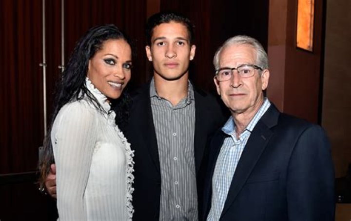 Biaggio Ali Walsh Parents